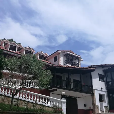 Solatorre Hotell Comillas