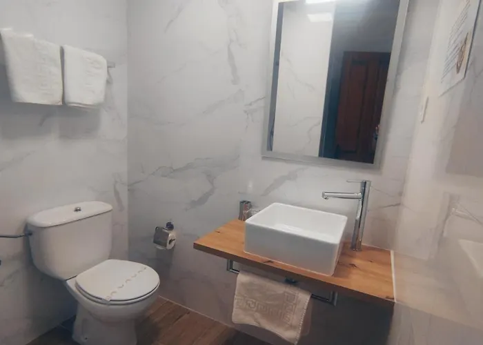 Solatorre فندق 2*